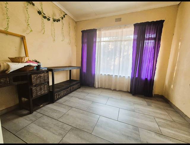 3 BEDROOM HOUSE FOR SALE IN SONLAND PARK